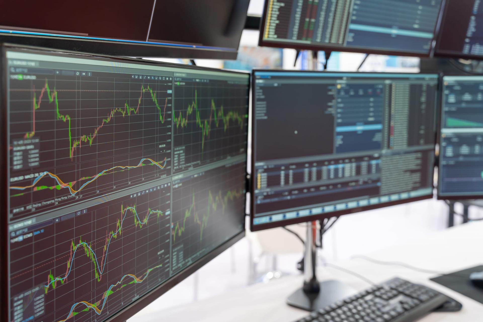 The Convergence of Crypto and Traditional Finance: CMC Markets